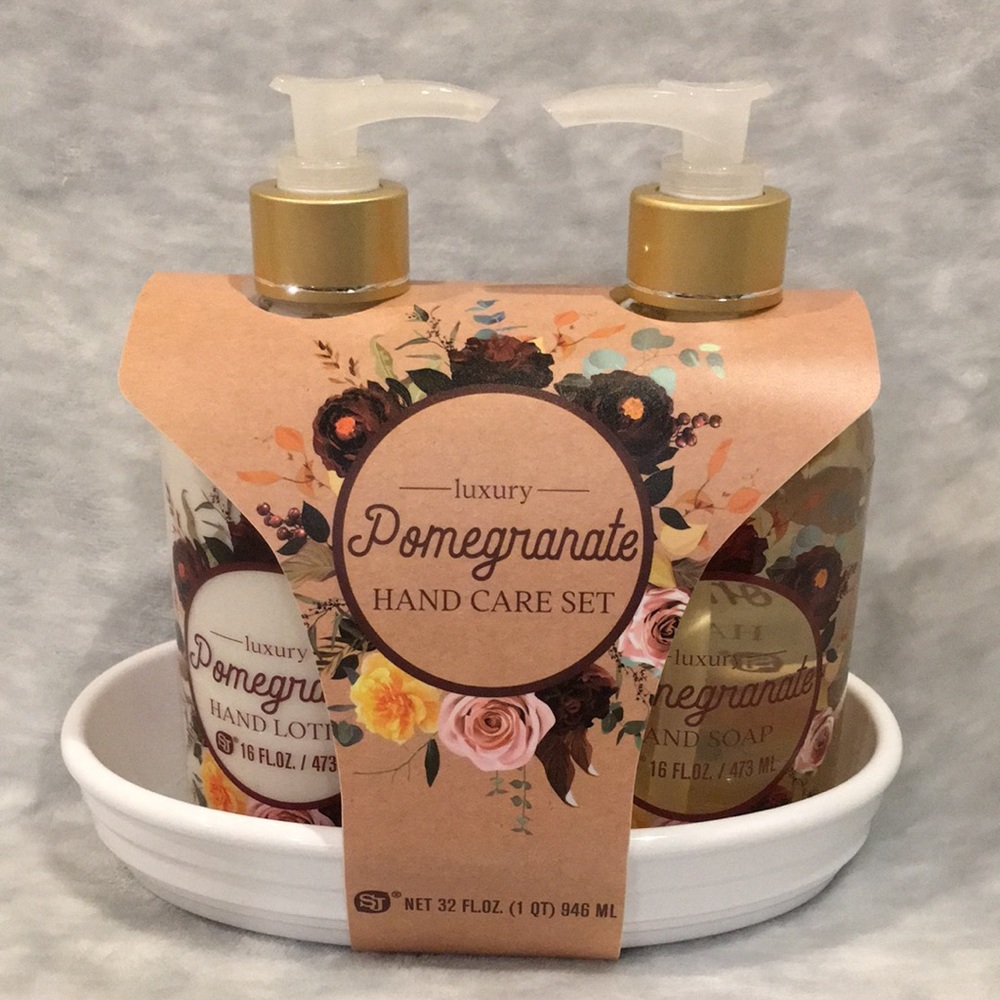 Pomegranate Luxury Hand Care Set 16oz Scented Hand Soap & Lotion with tray NWT